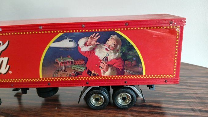 camion coca cola lumineux 43 cm