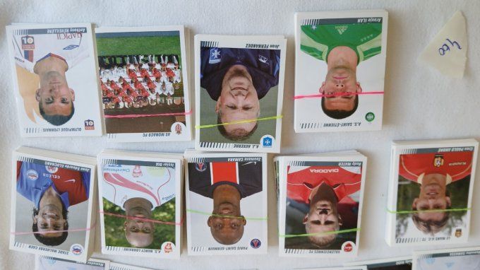 Panini Foot 2009 lot de 400 images sans double