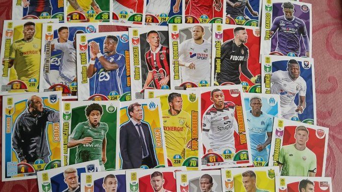 panini drenalyn foot 2018*2019 lot de 143 carte