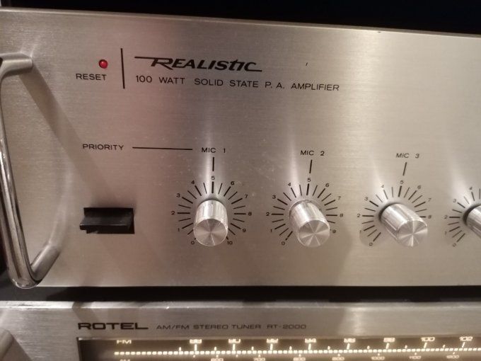 Amplificateur Tandy realistic 100 W MPA 100