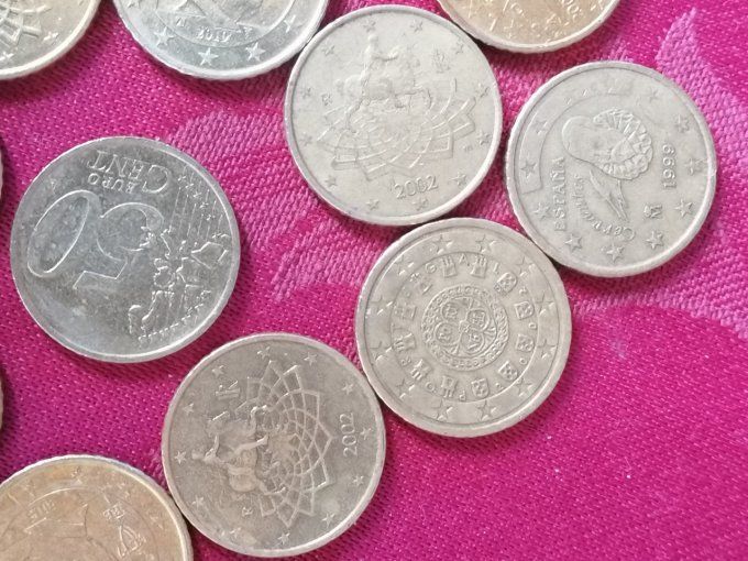 lot de 53 pièces de monnaie 0.50c euro cent