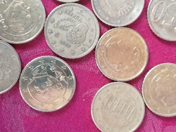 lot de 53 pièces de monnaie 0.50c euro cent