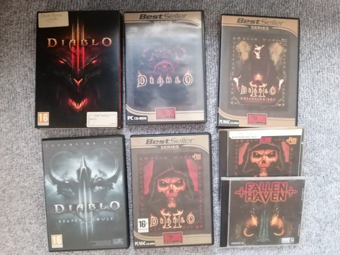 7 jeux Pc cd rom Diablo