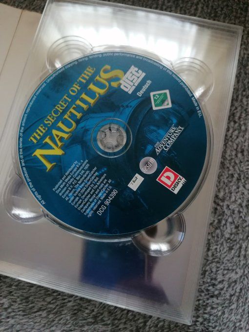 10 jeux Pc cd rom diffèrent