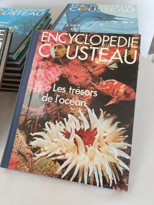 23x encyclopédie Cousteau neuf