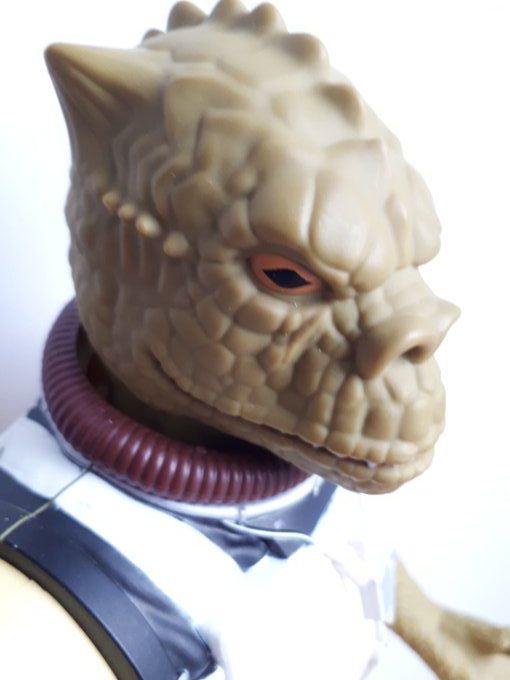 grand personnage Bossk 45cm 