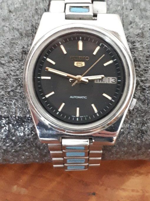 Montre bracelet metal Seiko 5 automatique