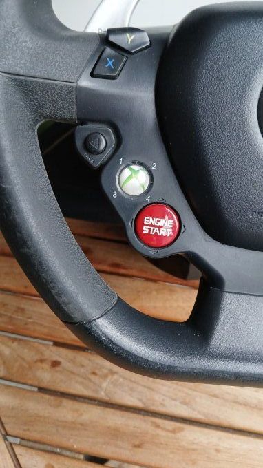 volant xbox ferrari 458 W thrusmaster