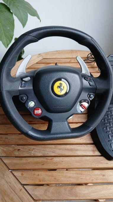 volant xbox ferrari 458 W thrusmaster