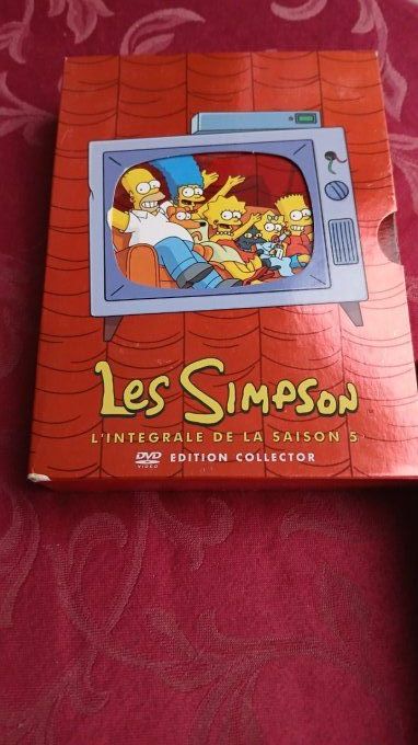 dvd serie 1 à 5  simpson 