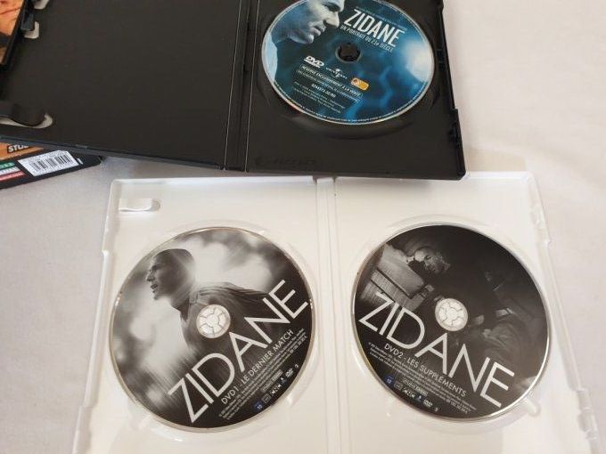 2x DVD sur zidane