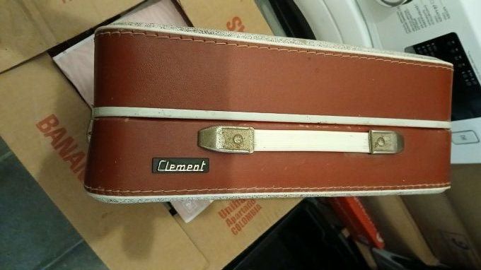 valise platine a disque vintage clement