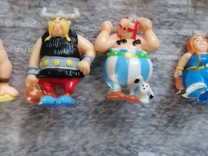 14 personnages asterix kinder