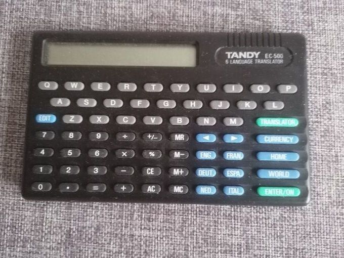 Traducteur  6 langues Tandy EC-500