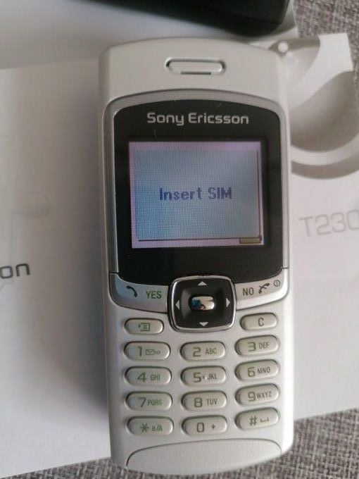 Gsm Sony ericson T230