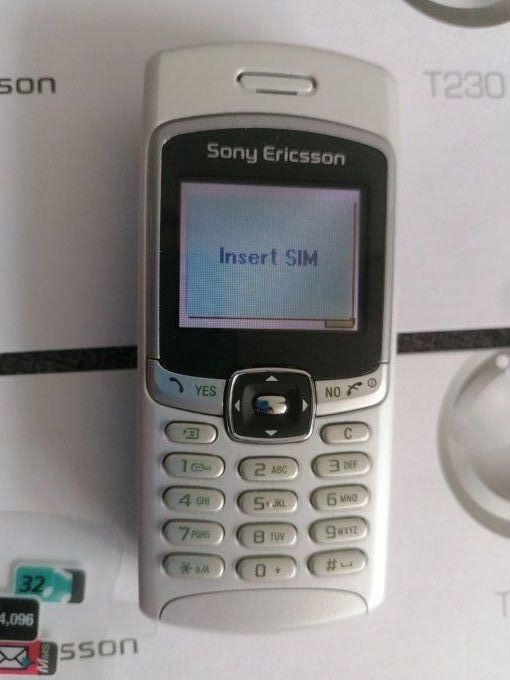 Gsm Sony ericson T230