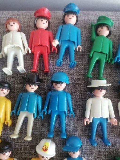 30 personnages Playmobil 1975